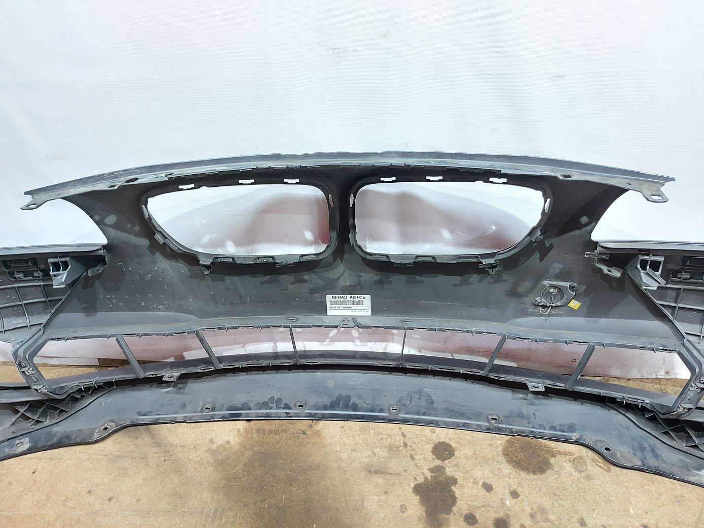 5 series Бампер передний BMW 5 series 2011-2013 51117285963 BMW 5 series 11