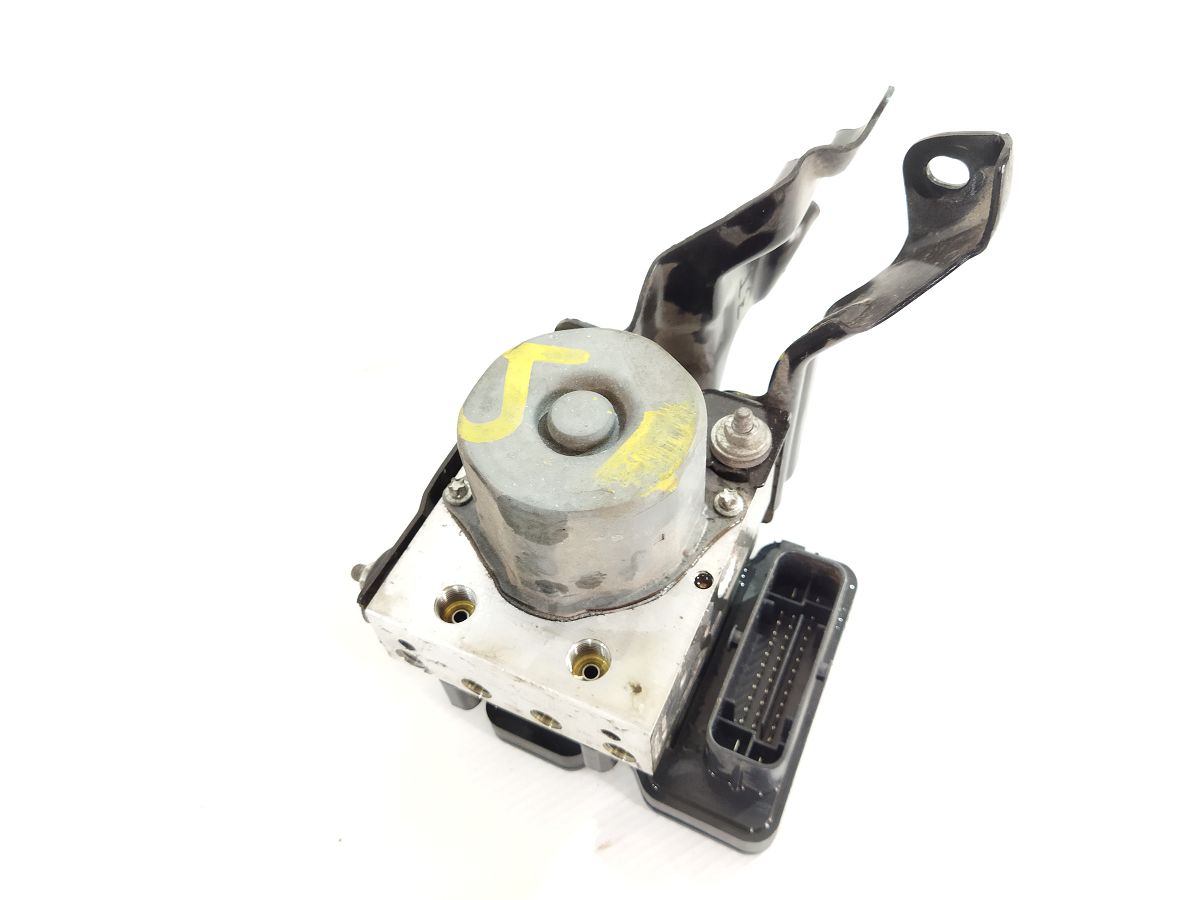 Altima Блок ABS Nissan Altima 2013-2015 476603TA5A Nissan Altima 3