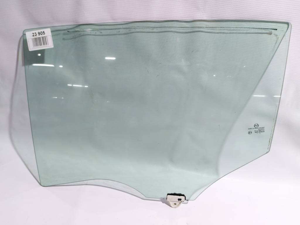 3. Скло дверей задньої лівої Mazda 3 2014-2018 BJS773510 Mazda 3