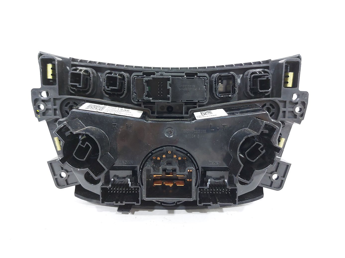 Trax Кнопки управления климат-контролем Chevrolet Trax 2017 42521436 Chevrolet Trax 3 Trax Кнопки управления климат-контролем Chevrolet Trax 2017 42521436 Chevrolet Trax 3