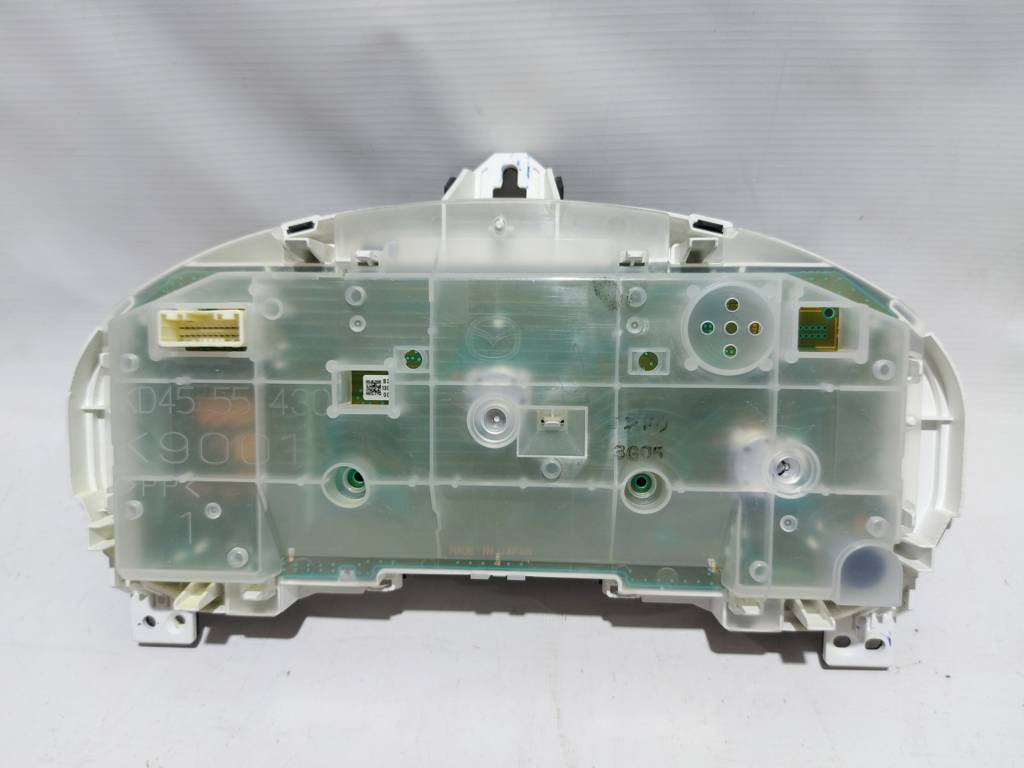 6 Панель приладів Mazda 6 2013-2017 GLK855471G Mazda 6 4