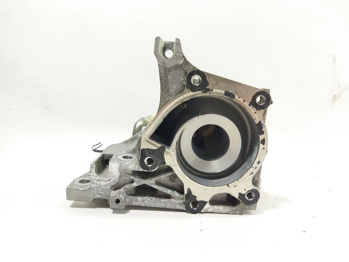 Sentra Корпус термостата Nissan Sentra 2013-2019 110613RC0A Nissan Sentra 4