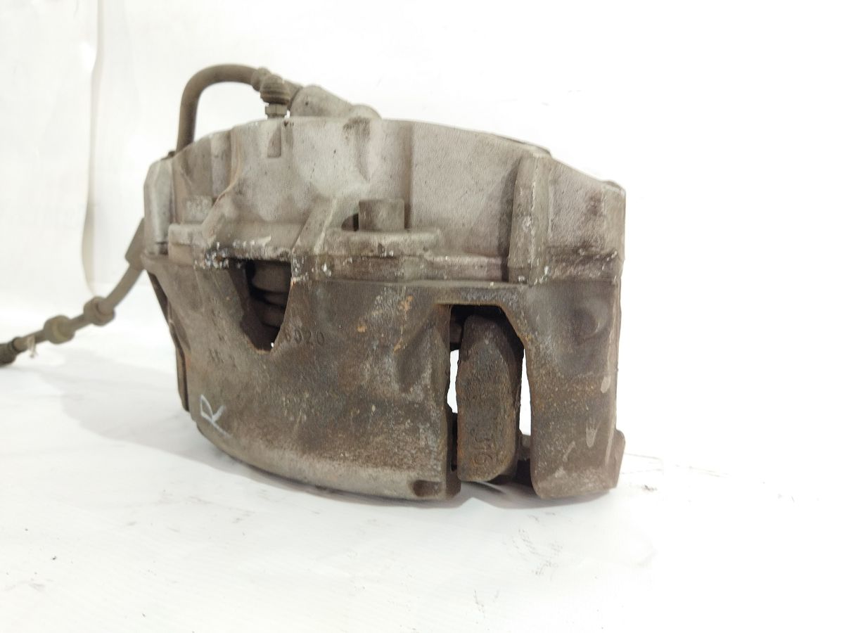 S60 Супорт гальмівний передній правий Volvo S60 2011-2018 36000150 Volvo S60 7