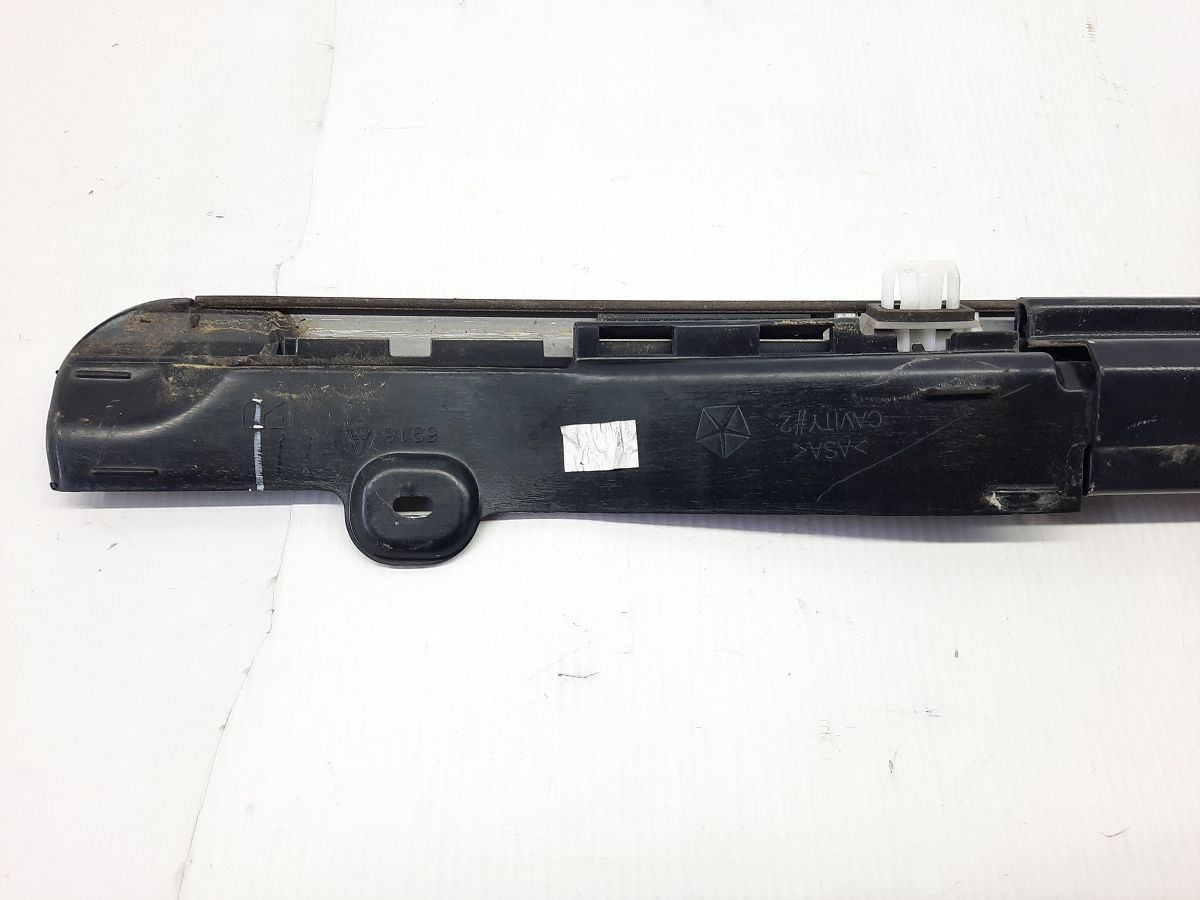 Grand caravan Напрямна рейка двері задньої правої Dodge Grand Caravan 2009-2020 4894902AD Dodge Grand Caravan 12