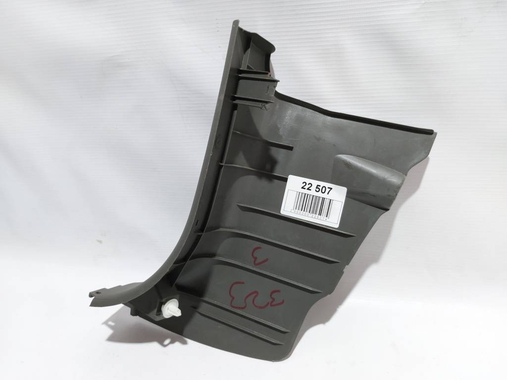 Sienna Обшивка порога переднего угловая правая Toyota SIENNA 2015-2020 6211108020B1 Toyota SIENNA 2