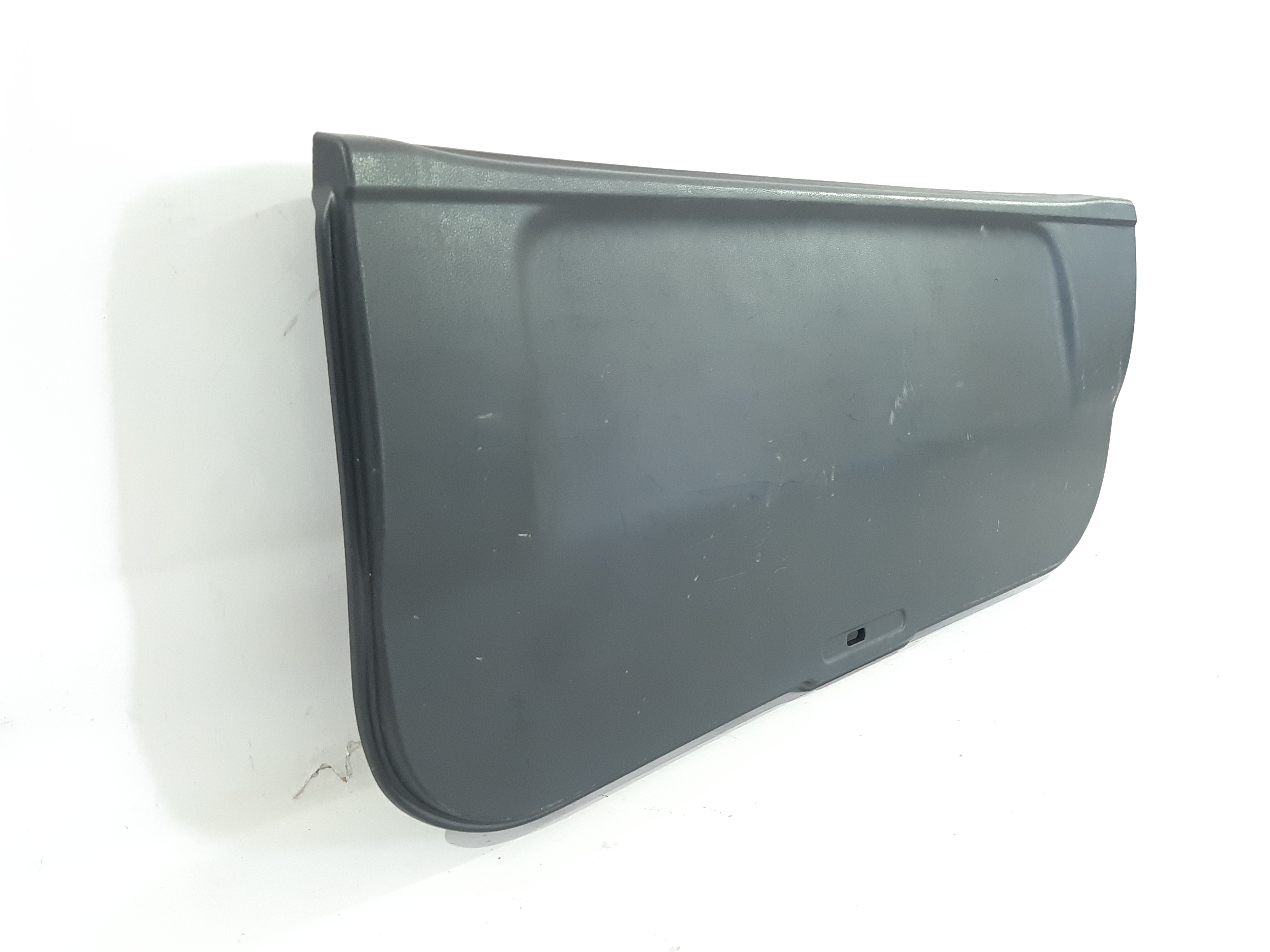 Versa note Обшивка кришки багажника Nissan Versa Note 2014-2019 909003WC0A Nissan Versa Note 2