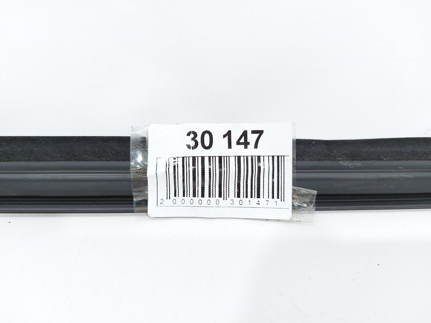 Patriot Уплотнительная резинка стекла двери задней левой внутренняя Jeep Patriot 2007-2017 5067751AB Jeep Patriot 11