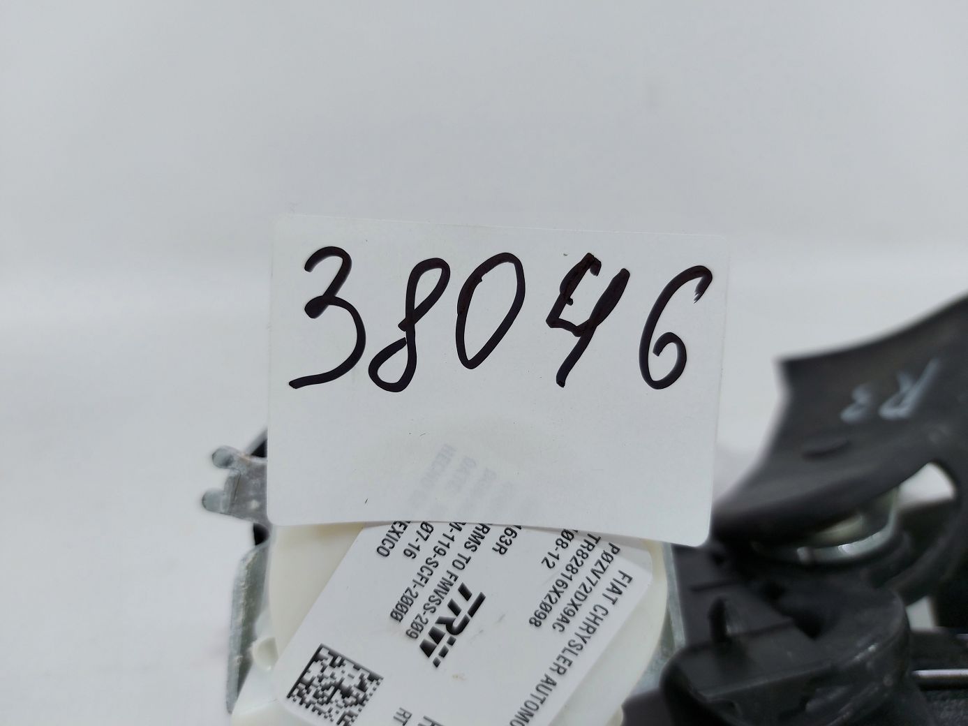 Grand caravan Ремінь безпеки 3-го ряду правий Dodge Grand Caravan 2014-2020 ZV72DX9AD Dodge Grand Caravan 4