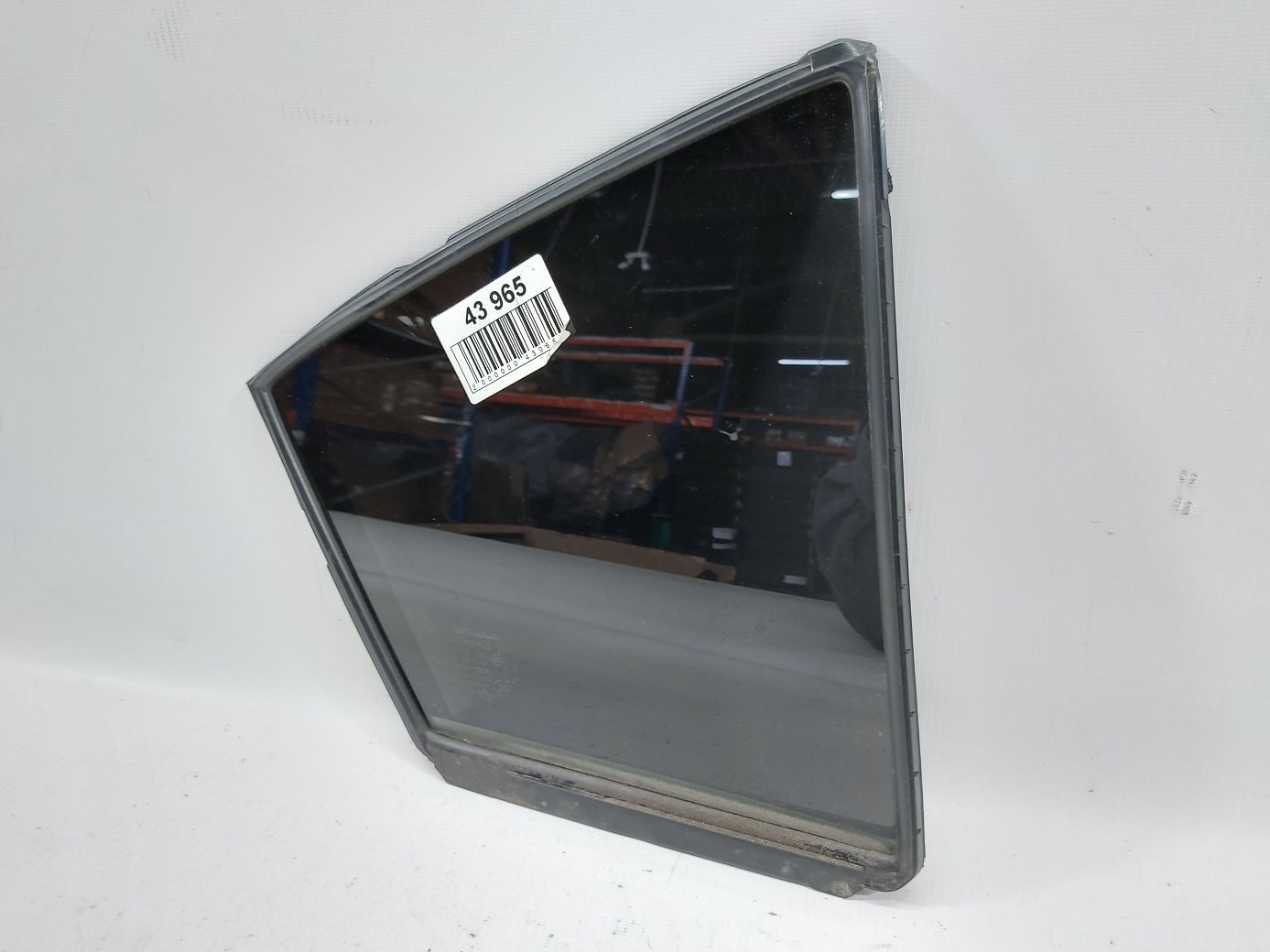 Impreza. Форточка двери задней правой Subaru Impreza 2012-2016 62012FJ300 Subaru Impreza