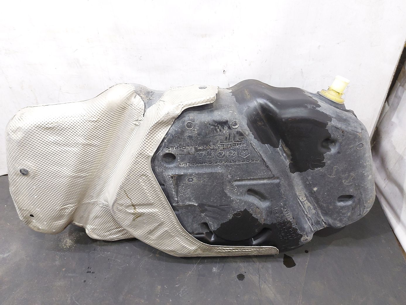 Dart Топливный бак Dodge Dart 2013-2019 68166587AD Dodge Dart 4