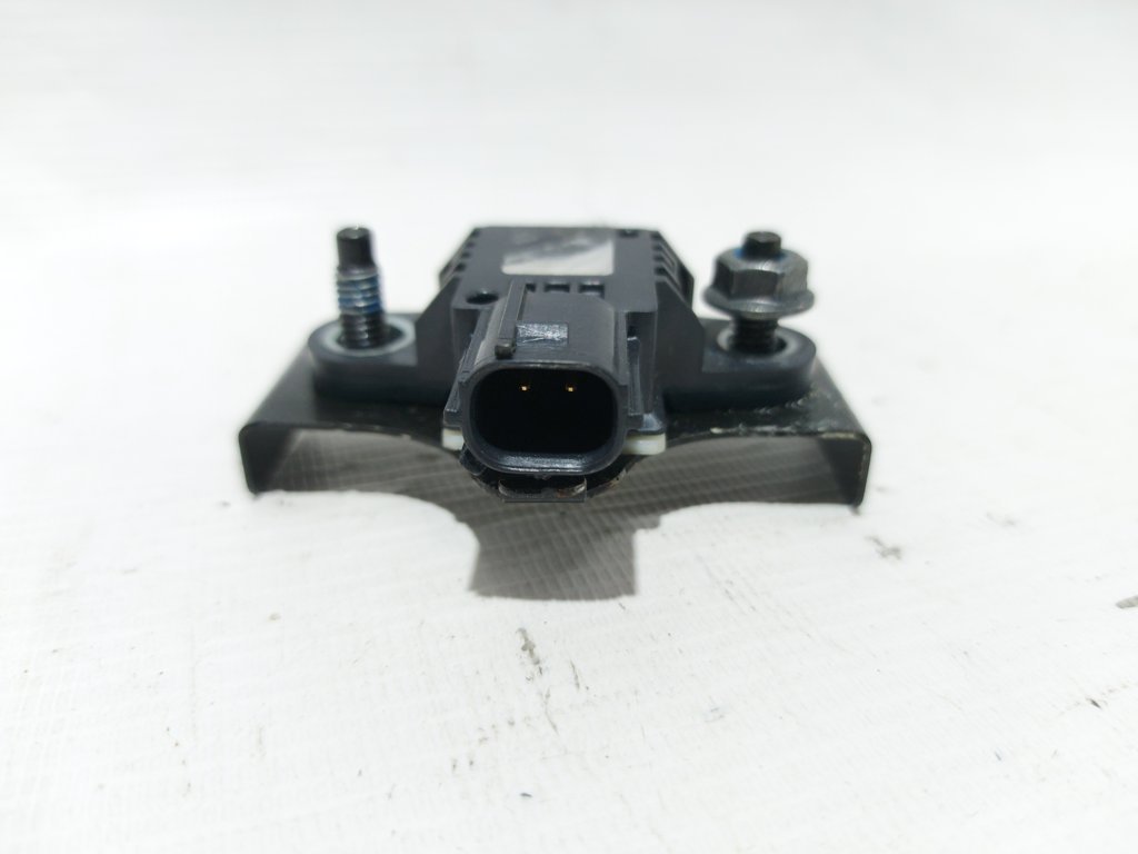 Sentra Датчик подушки безпеки дверей передньої лівої Nissan Sentra 2013-2019 988363TA6B Nissan Sentra 4 Sentra Датчик подушки безпеки дверей передньої лівої Nissan Sentra 2013-2019 988363TA6B Nissan Sentra 4