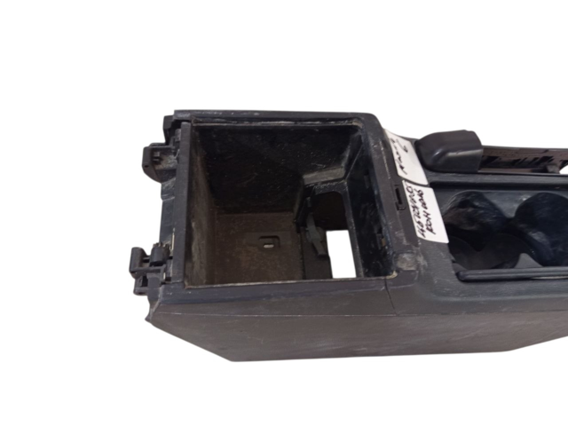 6 Консоль центральная Mazda 6 2014-2015 GHP9-64-420D-02 Mazda 6 5
