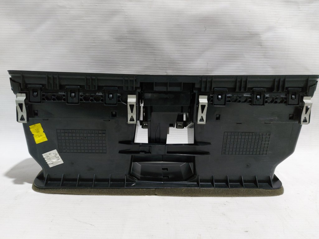 Passat s Воздуховод печки салона центральный с часом Volkswagen Passat S 2012-2015 561819728DMAI Volkswagen Passat S 13