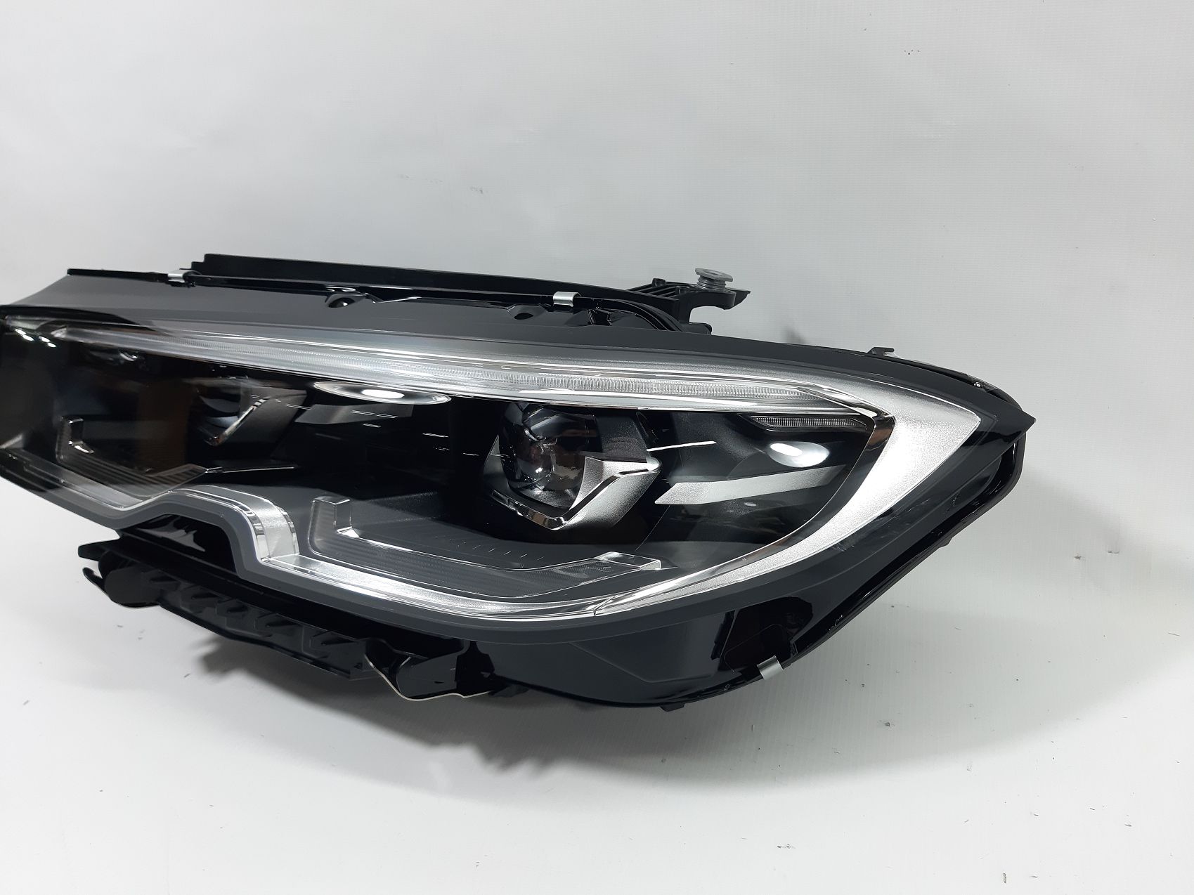 Фари головного світла Фара передня ліва BMW 3 2019-2023 63118496159 BMW 3 3 Фари головного світла Фара передня ліва BMW 3 2019-2023 63118496159 BMW 3 3