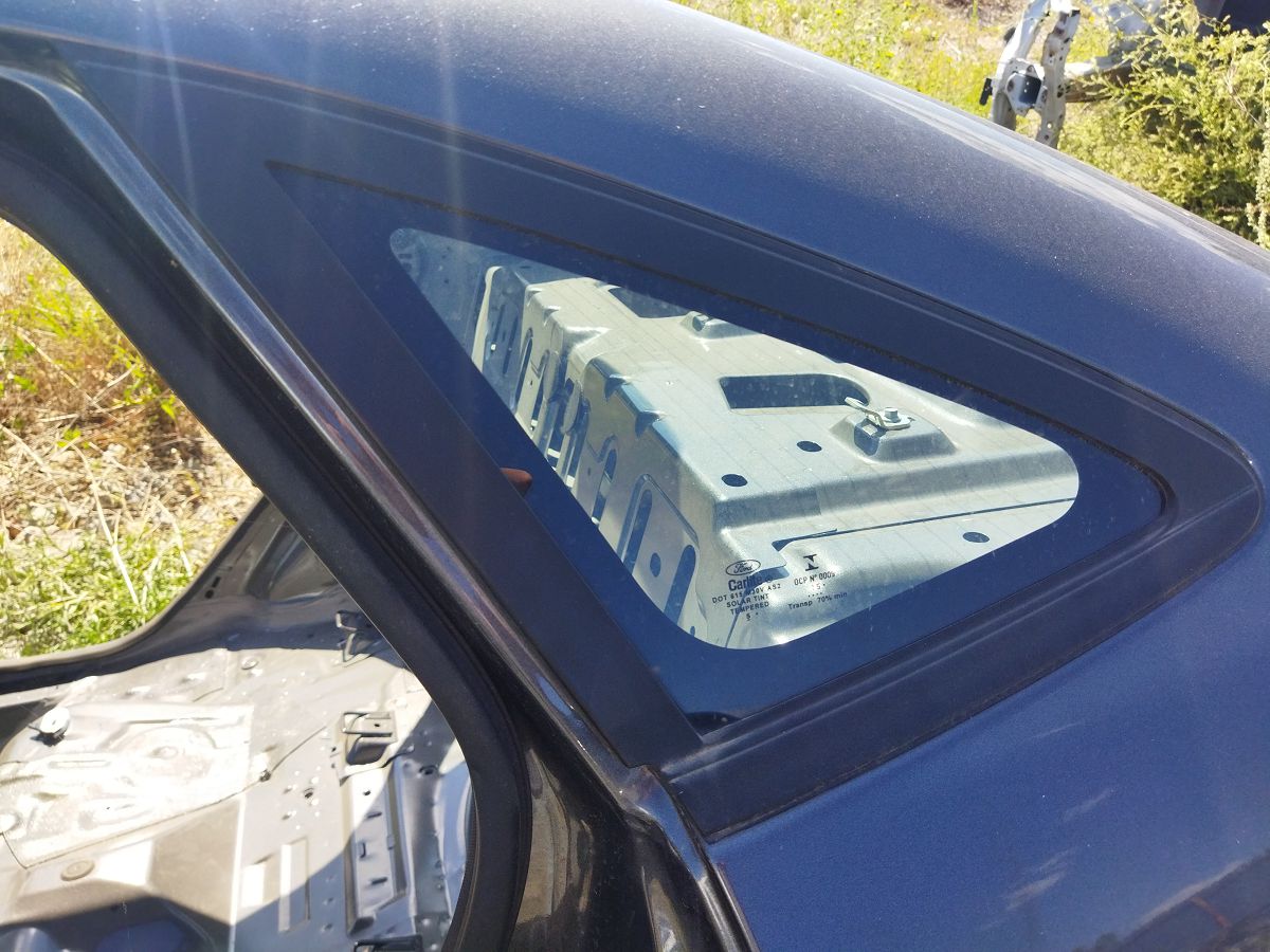 Fiesta Кузов голий (можна різати) Ford Fiesta 2011-2019 G2BZ5427840A Ford Fiesta 11