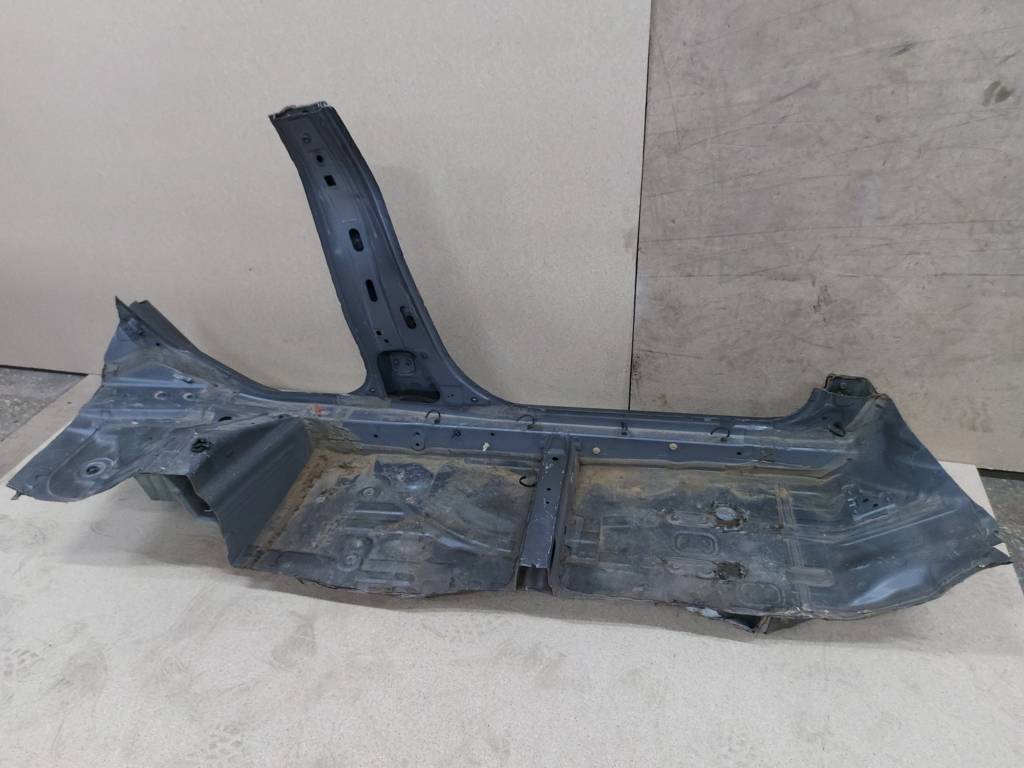 Insight Стойка центральная левая (металл) Honda Insight 2010-2014 04641TM8A00ZZ Honda Insight 5