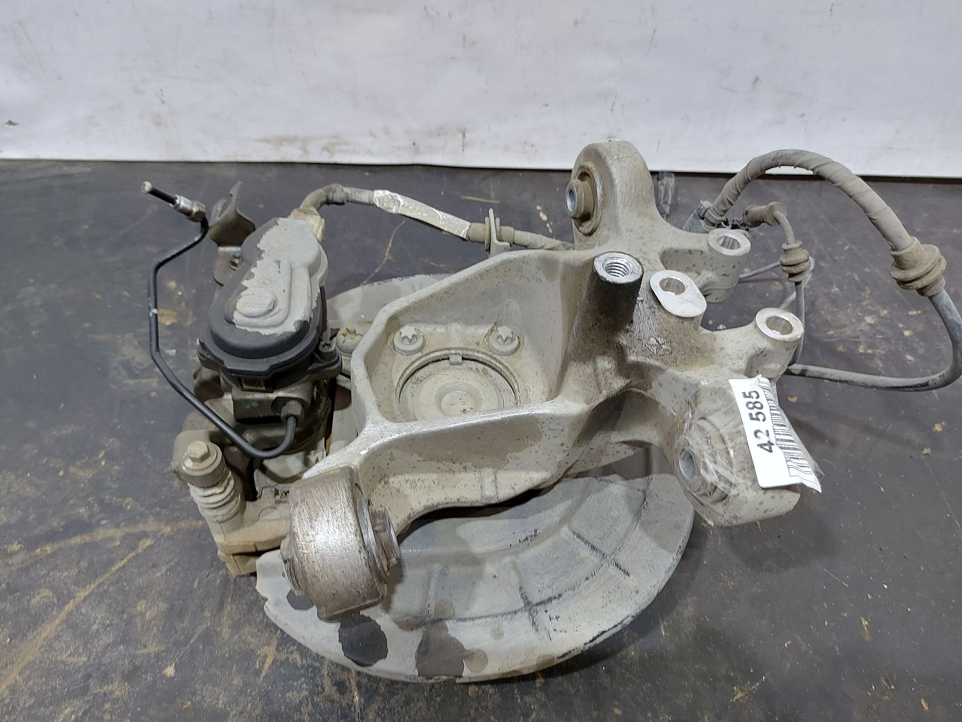 200 limited Цапфа задня ліва Chrysler 200 Limited 2015-2017 68200071AB Chrysler 200 Limited 2 200 limited Цапфа задня ліва Chrysler 200 Limited 2015-2017 68200071AB Chrysler 200 Limited 2