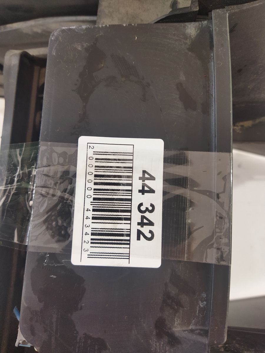 6 Консоль центральна Mazda 6 2013-2017 GHP964420D02 Mazda 6 6 6 Консоль центральна Mazda 6 2013-2017 GHP964420D02 Mazda 6 6