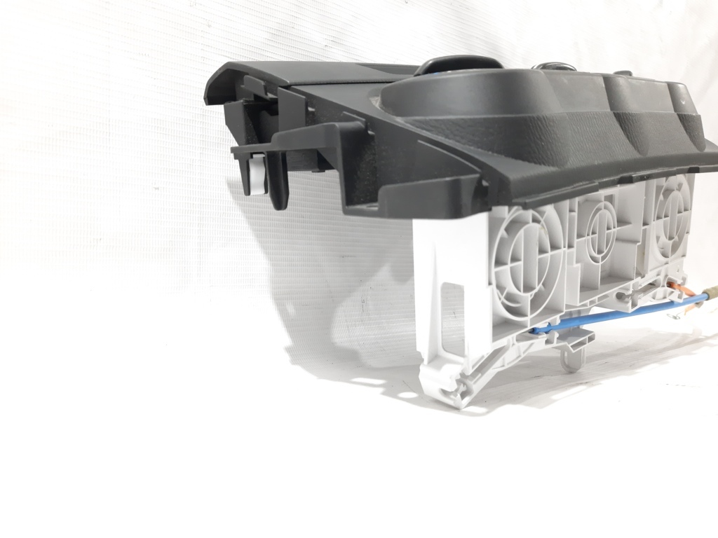 3 Кнопки управления климат-контролем Mazda 3 2014-2016 BNK4664M3 Mazda 3 4
