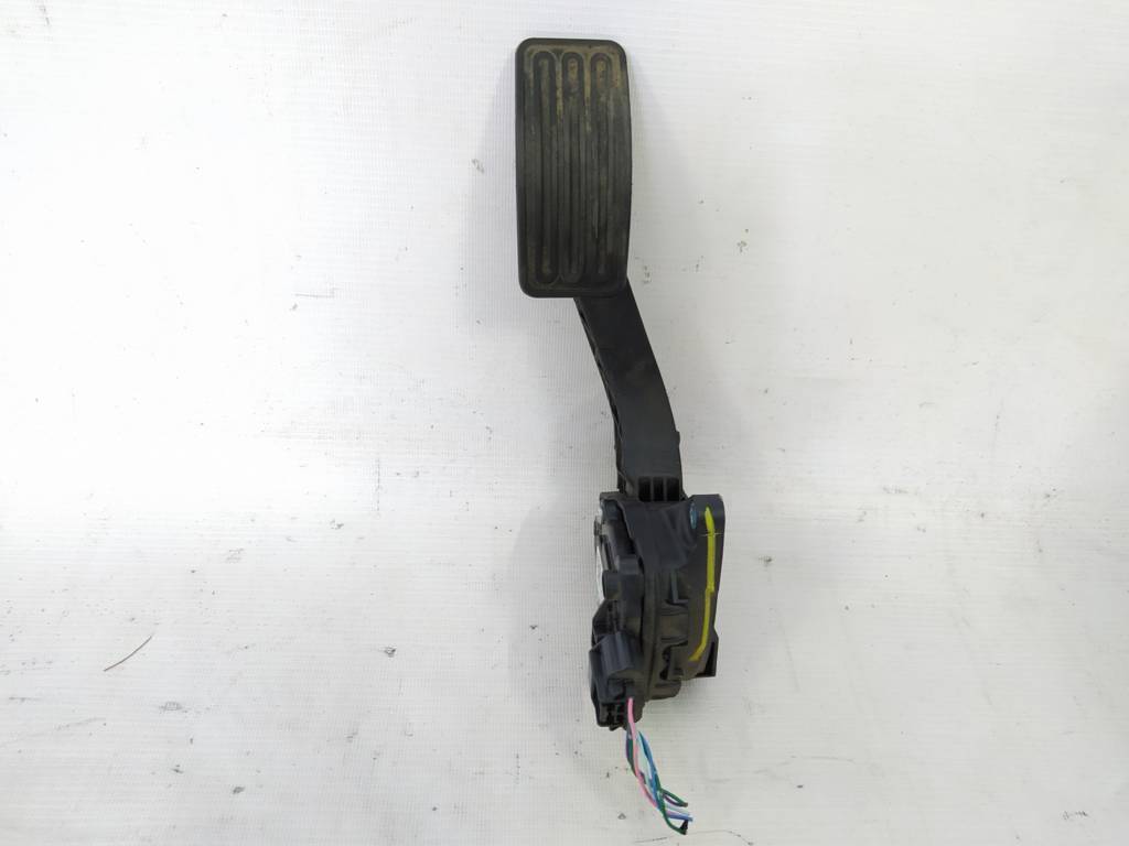 Altima Педаль газу Nissan Altima 2013-2019 180023TA0B Nissan Altima 5