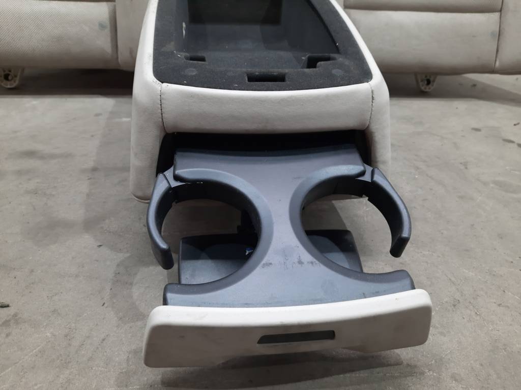 7 series Спинка заднього ряду сидінь BMW 7 2009-2015 52209112184 BMW 7 18