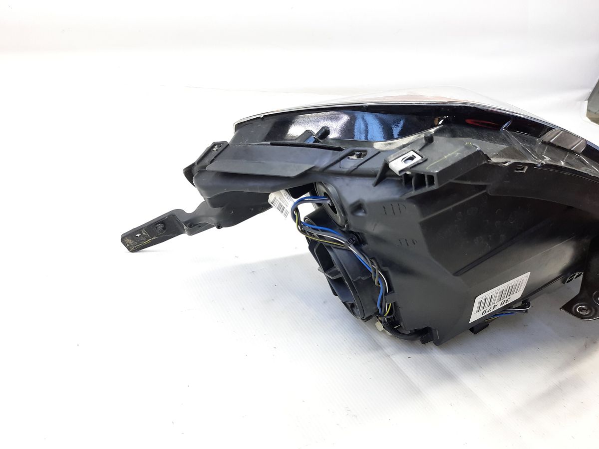 Malibu Фара передня права Chevrolet Malibu 2016-2018 84653388 Chevrolet Malibu 14