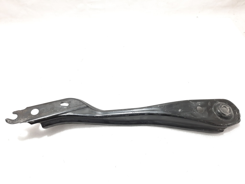 Ats Кронштейн задньої підвіски передній правий Cadillac ATS 2013-2019 20755802 Cadillac ATS 10