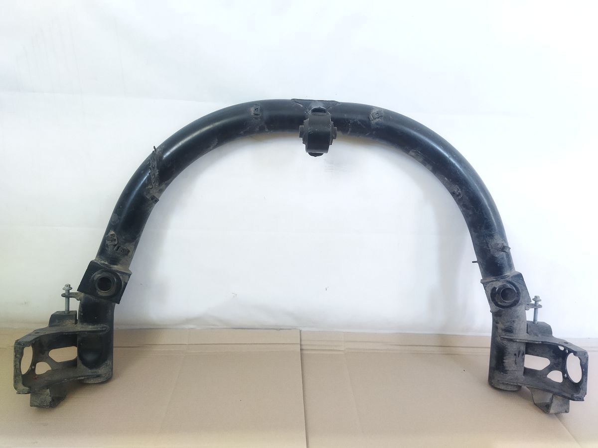 Fortwo Балка задняя Smart Fortwo 2008-2016 4513500003 Smart Fortwo 1