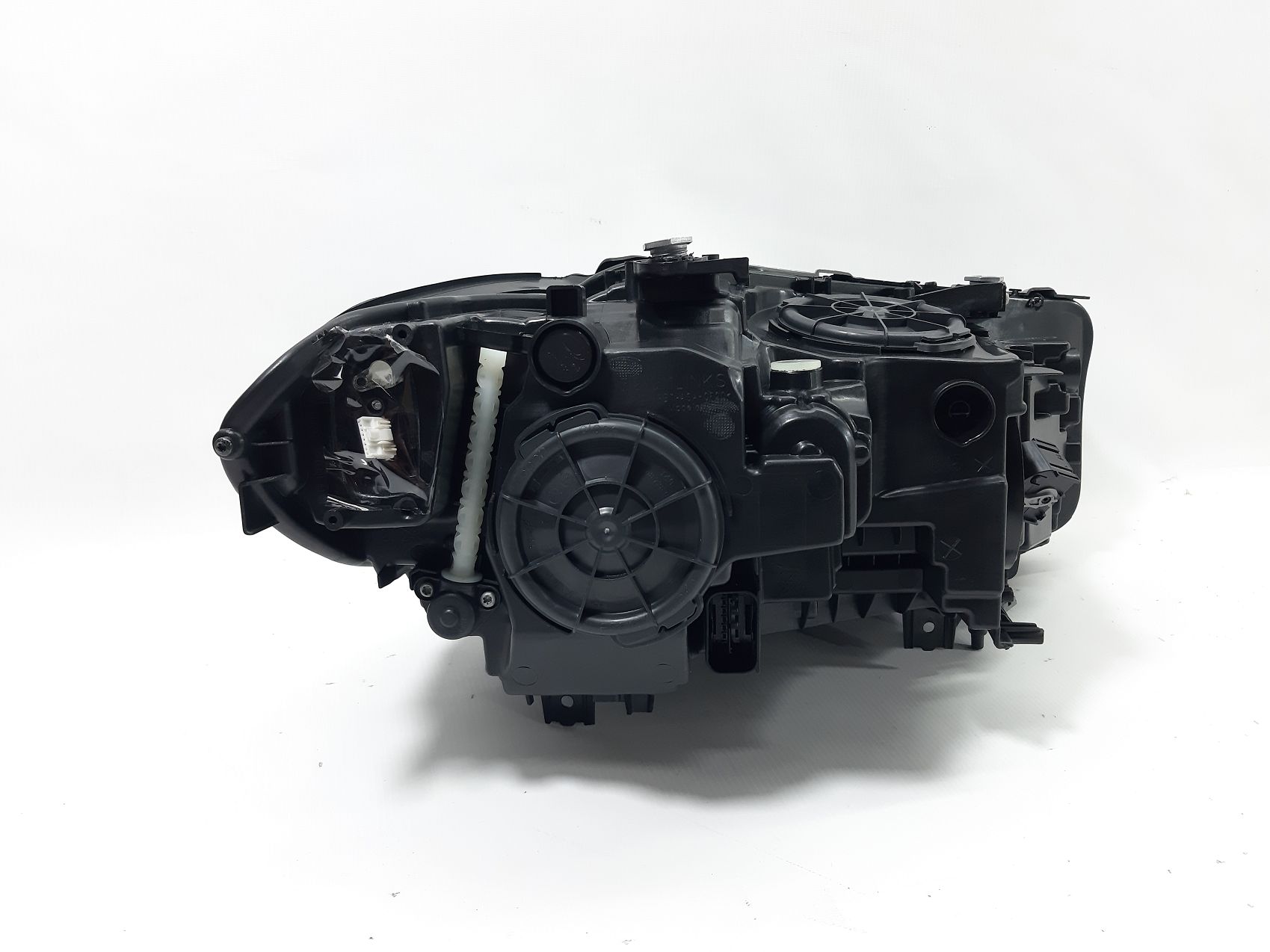 Фары головного света Фара передняя левая adaptive LED BMW 5 2017-2020 63117214961 BMW 5 8