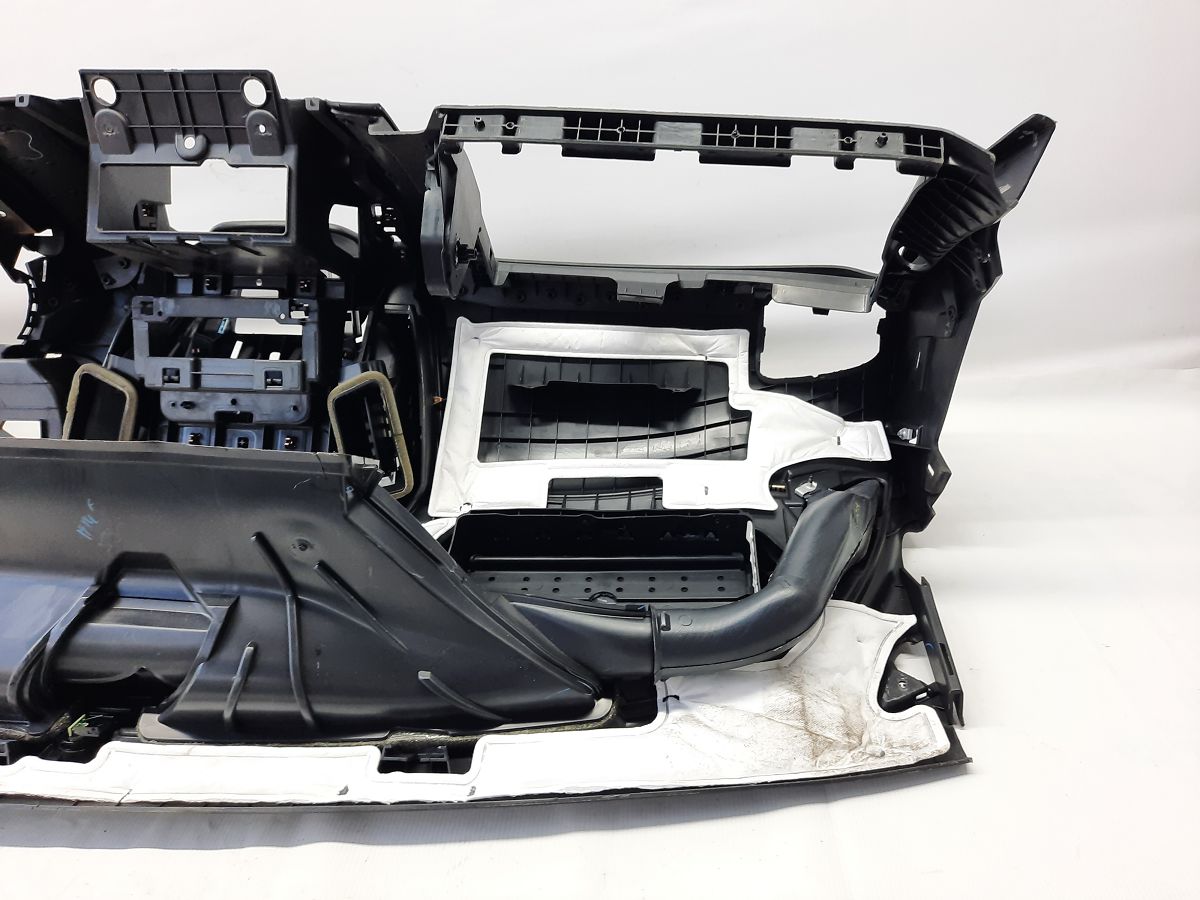 Equinox Торпеда Chevrolet Equinox 2010-2017 23286064 Chevrolet Equinox 23