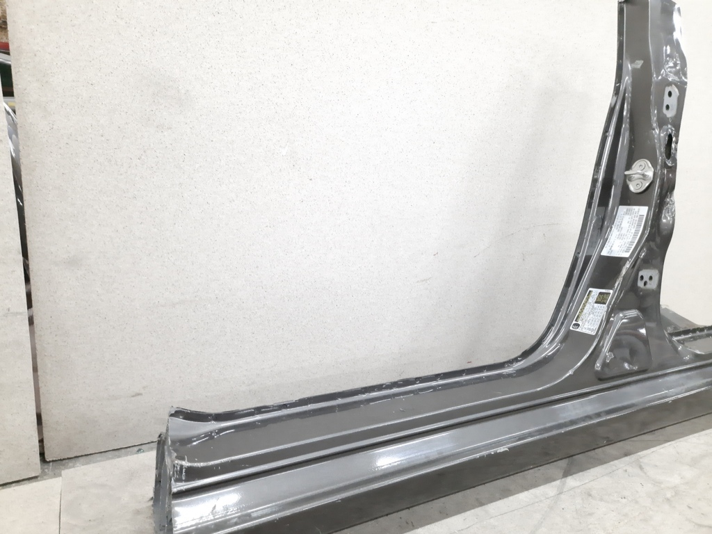 3 Стойка центральная левая (метал) Mazda 3 2014-2017 BJT671360A Mazda 3 4
