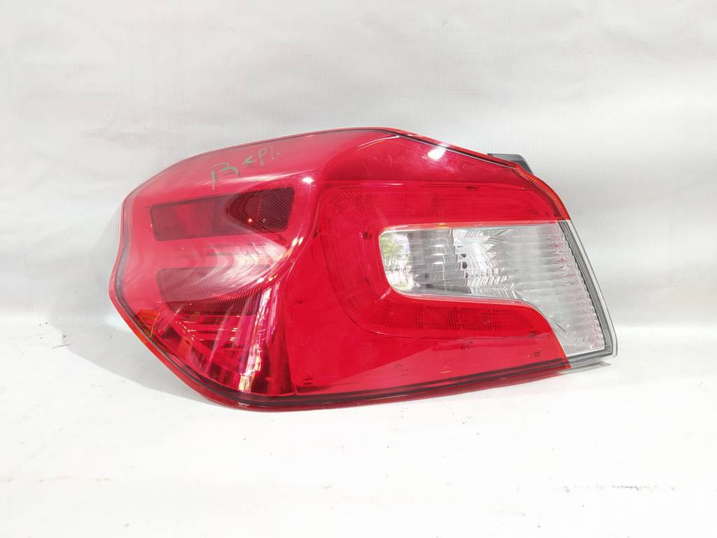 Товары с дефектами. Фонарь задний левый (треснут) Subaru WRX 2015-2019 84912VA030 Subaru WRX