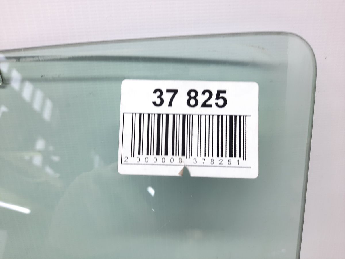 Versa Стекло двери передней левой Nissan Versa 2013-2018 803019KA0A Nissan Versa 7