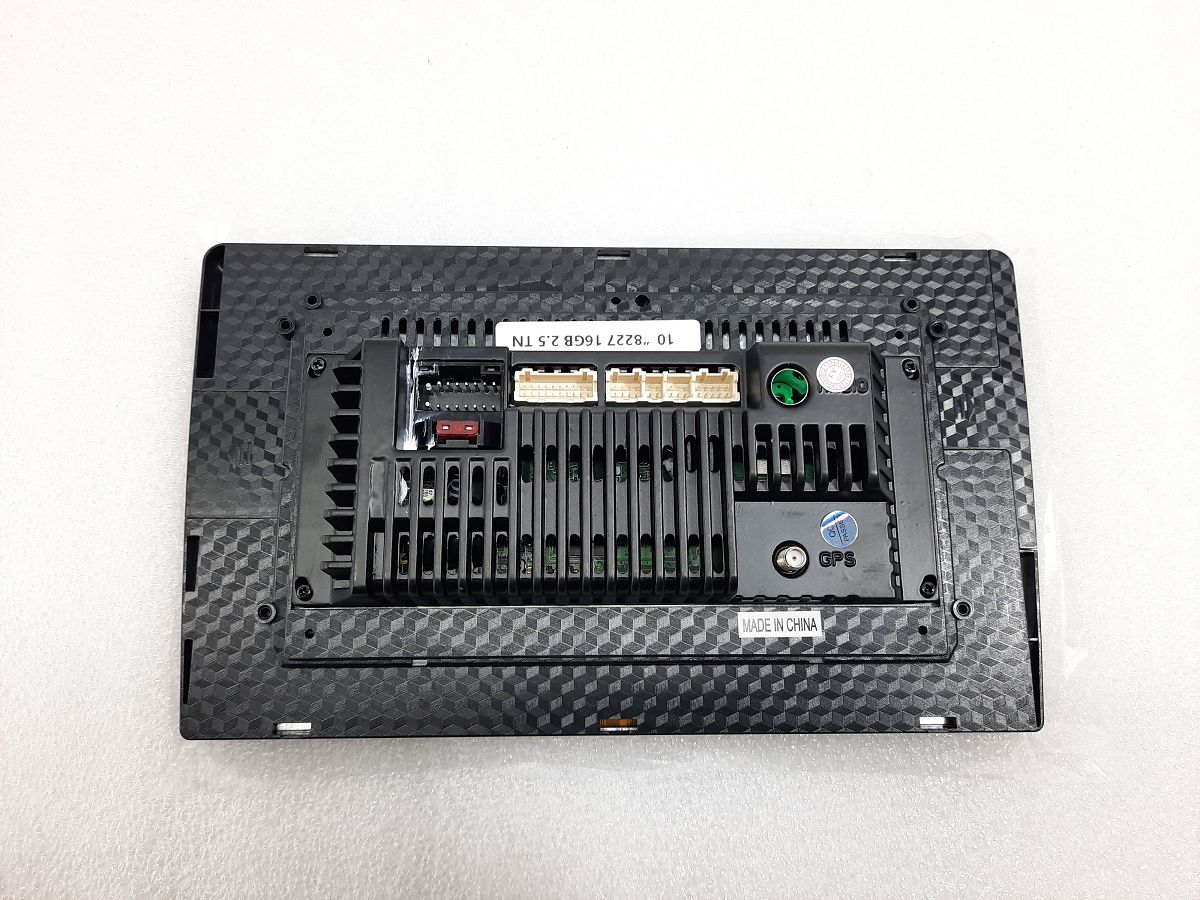  Магнитола универсальная диагональ экрана 10 дюймов 2