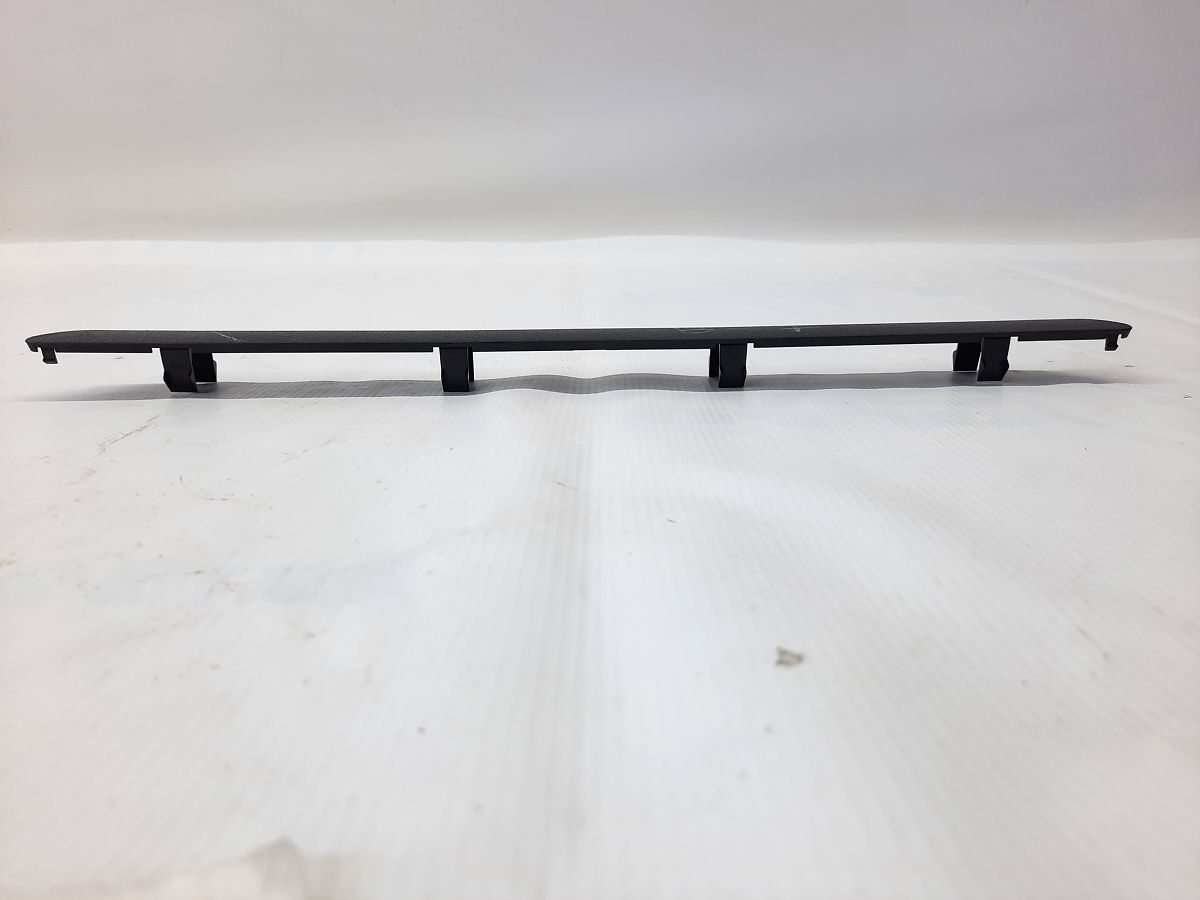 7 series Накладка порога переднього лівого BMW 7 2012 51479123813 BMW 7 2