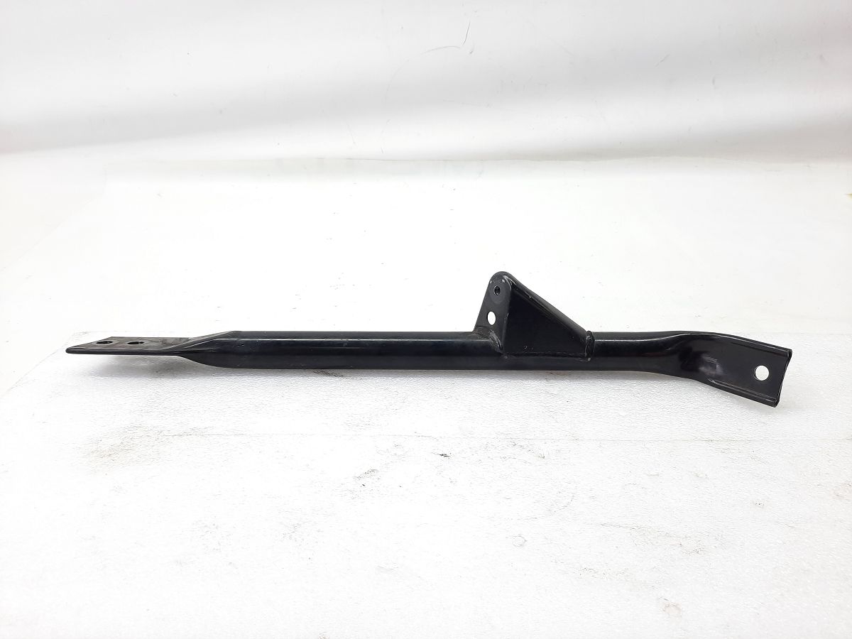 Ats. Розпірка передніх склянок права Cadillac ATS 2013-2019 22884503 Cadillac ATS