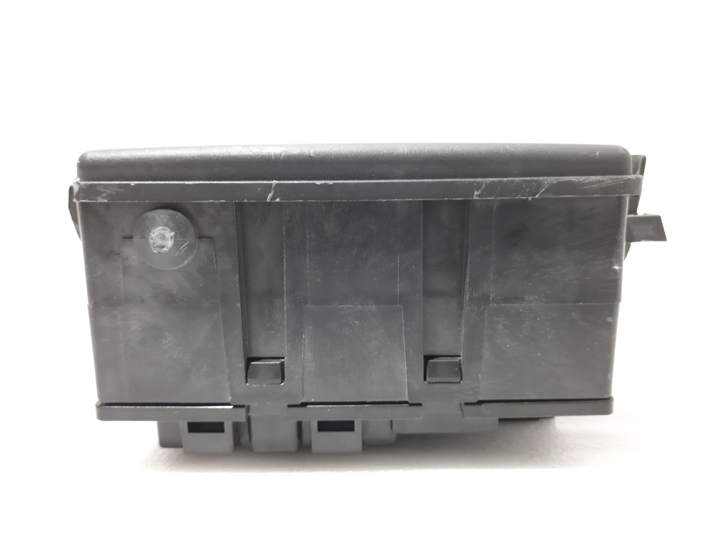 Journey Блок запобіжників Dodge Journey 2012-2018 68068355AH Dodge Journey 8 Journey Блок запобіжників Dodge Journey 2012-2018 68068355AH Dodge Journey 8