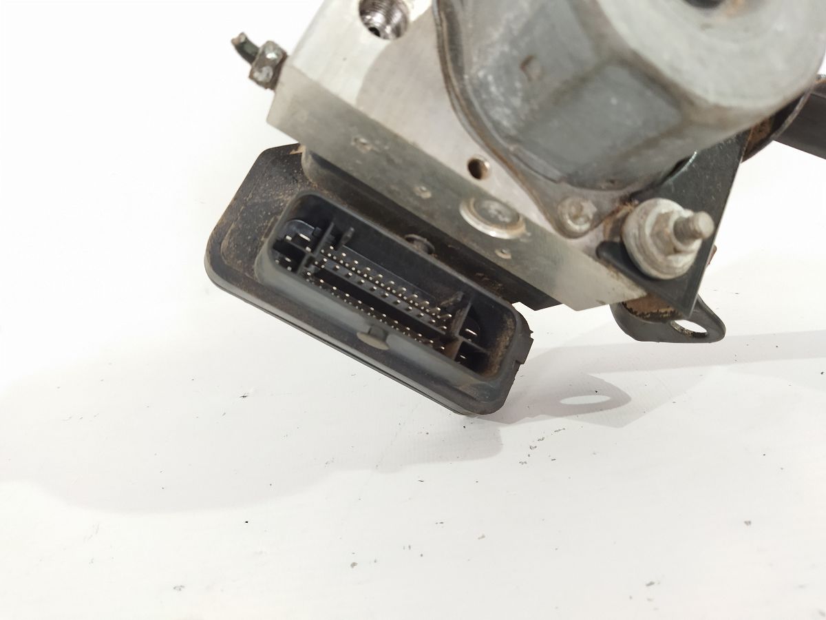 Forester Блок ABS Subaru Forester 2014-2015 27596SG080 Subaru Forester 2