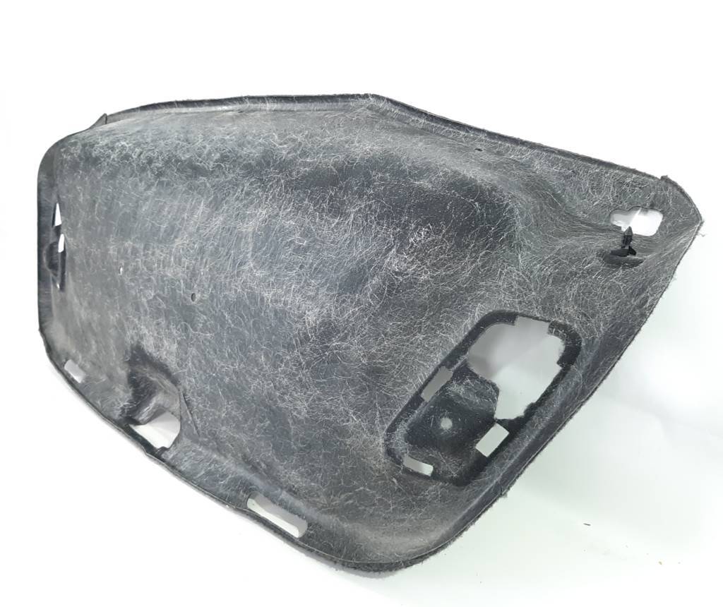 Malibu Отделка крышки багажника Chevrolet Malibu 2013-2018 23157000 Chevrolet Malibu 5