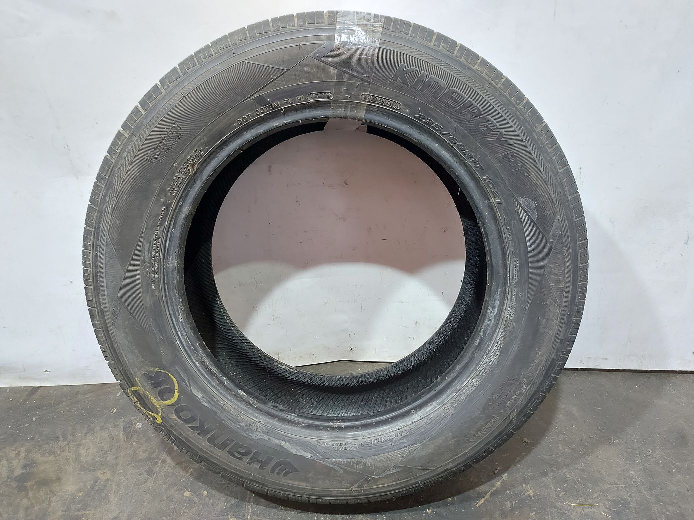 Всесезонные шины Гума Hankook Kinergy 235/60R17 ( Dodge ) 16