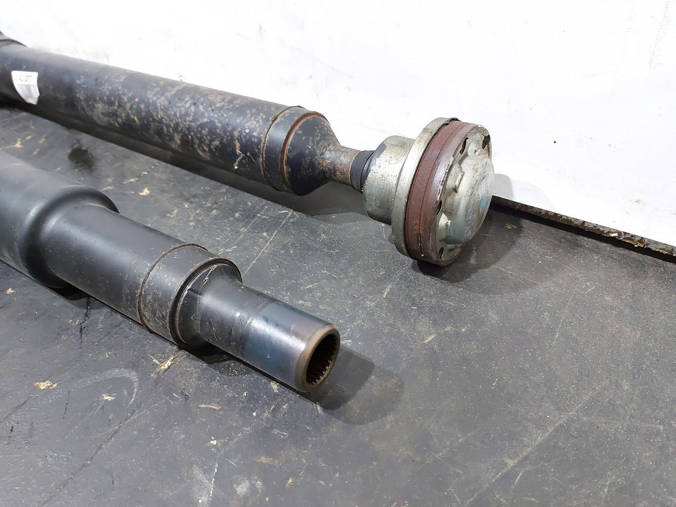 Xf Карданний вал Jaguar XF 2013-2015 C2D20009 Jaguar XF 2 Xf Карданний вал Jaguar XF 2013-2015 C2D20009 Jaguar XF 2