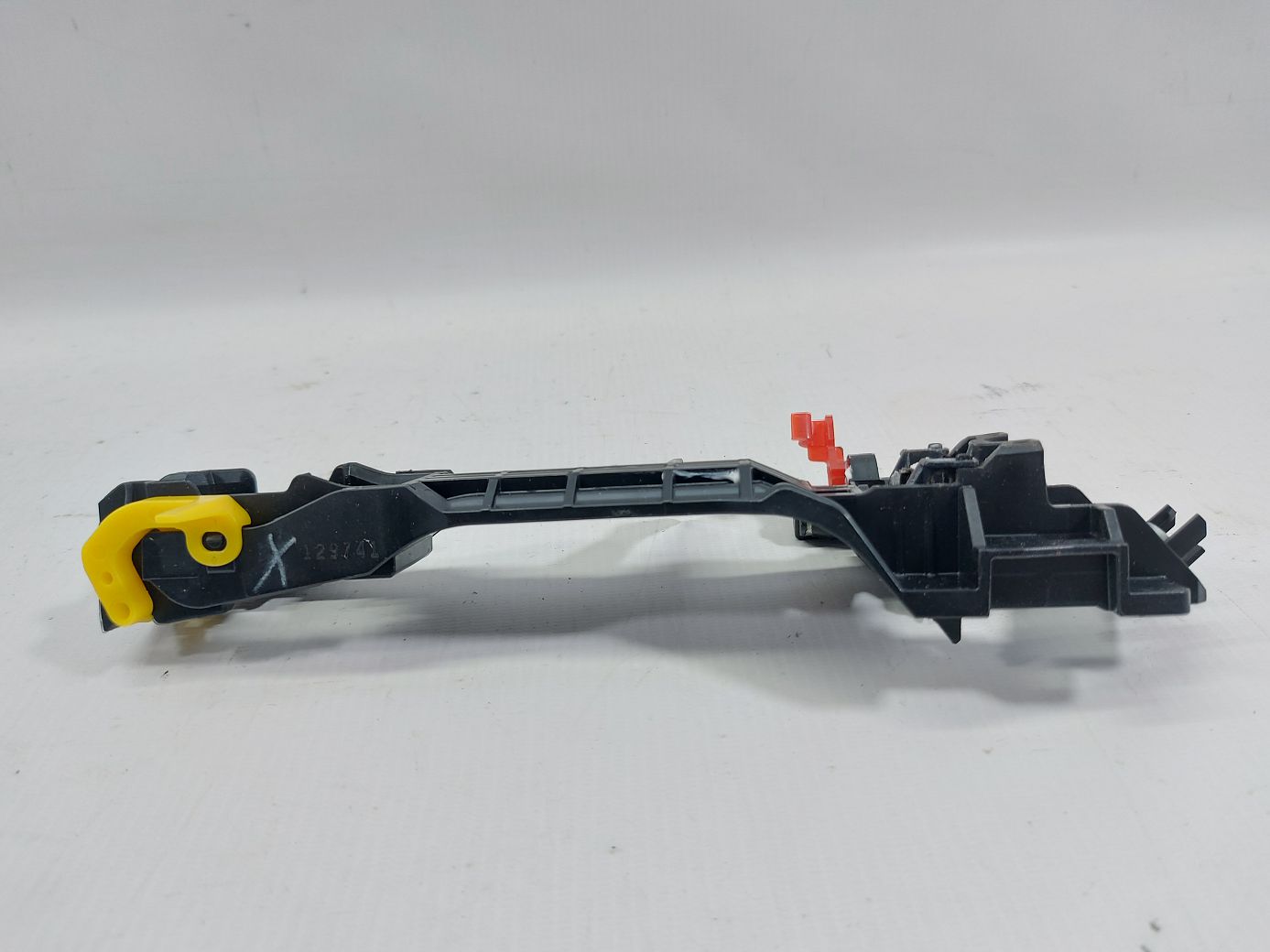 Legacy Кронштейн ручки наружной двери передней правой Subaru Legacy 2015-2022 61142AL02A Subaru Legacy 3