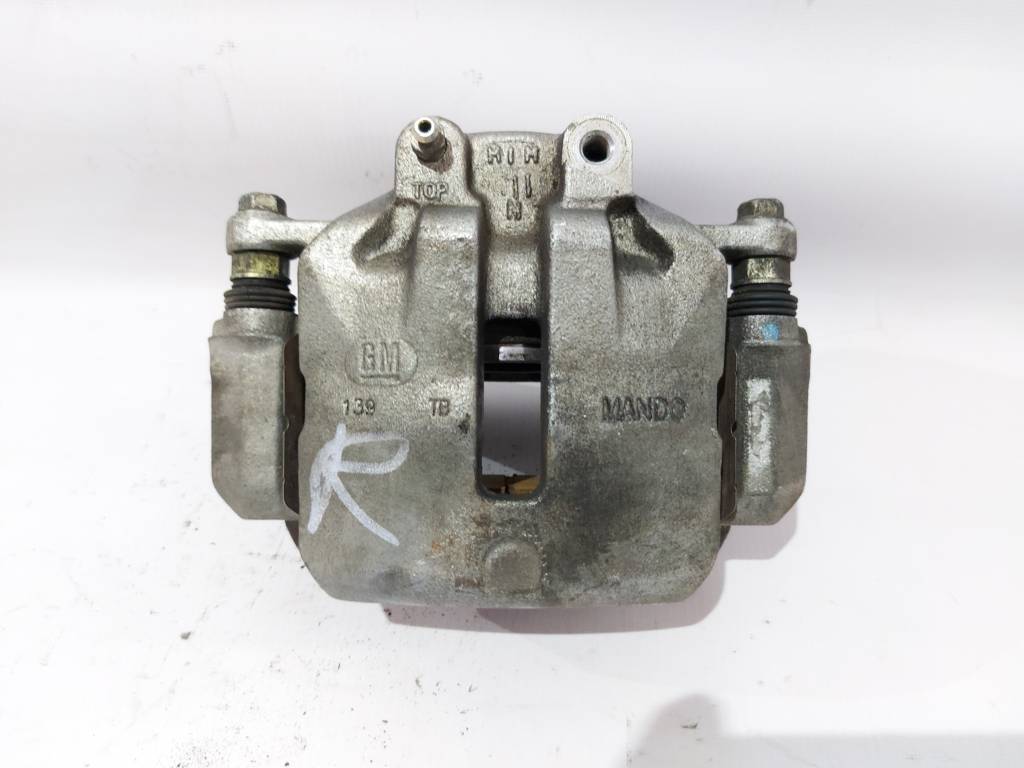 Regal Супорт гальмівний передній правий Buick Regal 2014-2017 22917418 Buick Regal 7