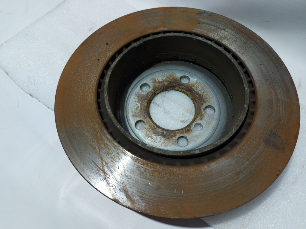 5 series Диск тормозной задний левый/правый BMW 5 series 2011-2016 34216898733 BMW 5 series 30