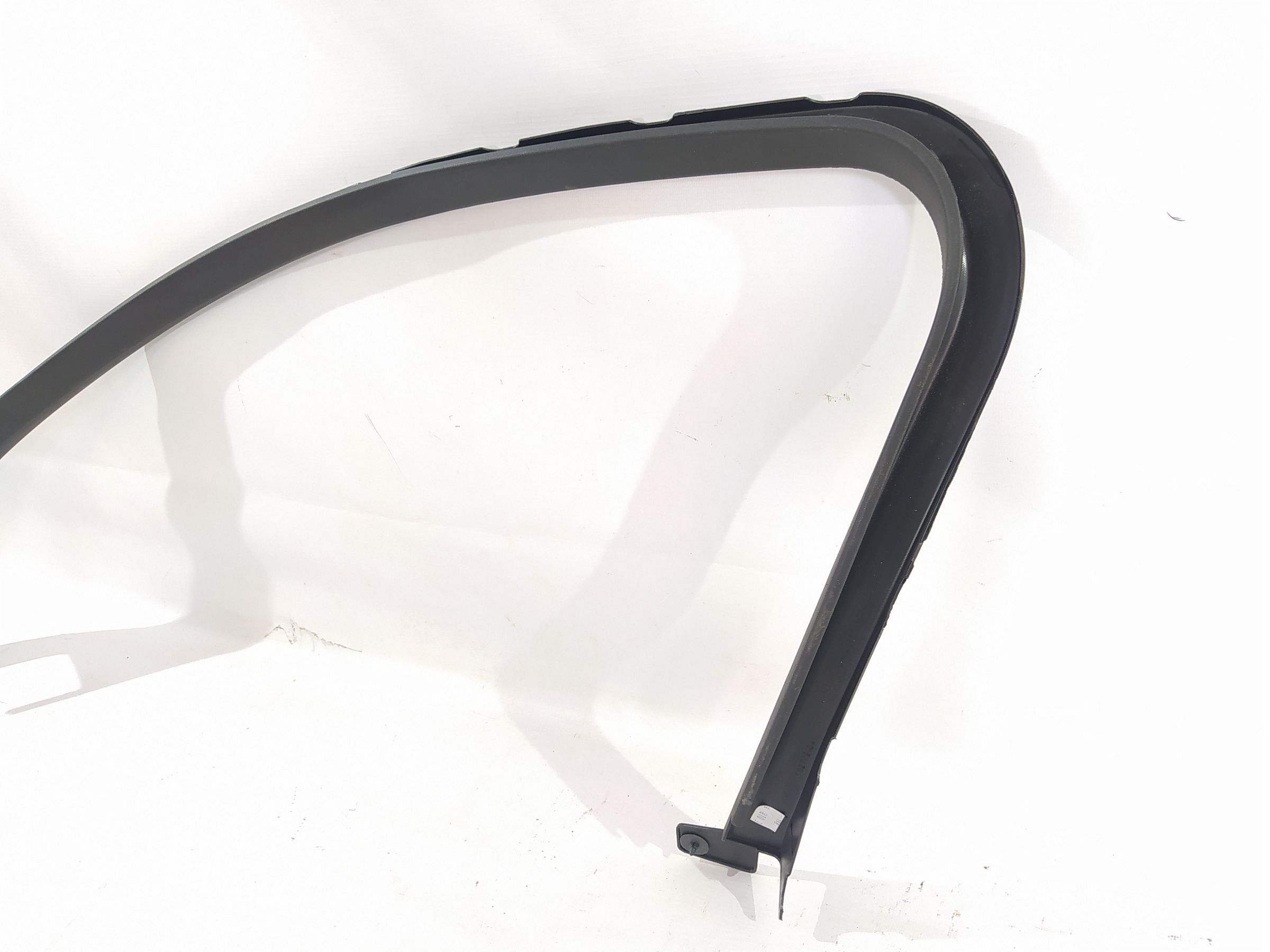 Malibu Накладка арки двері передньої лівої Chevrolet Malibu 2013-2016 20991482 Chevrolet Malibu 22