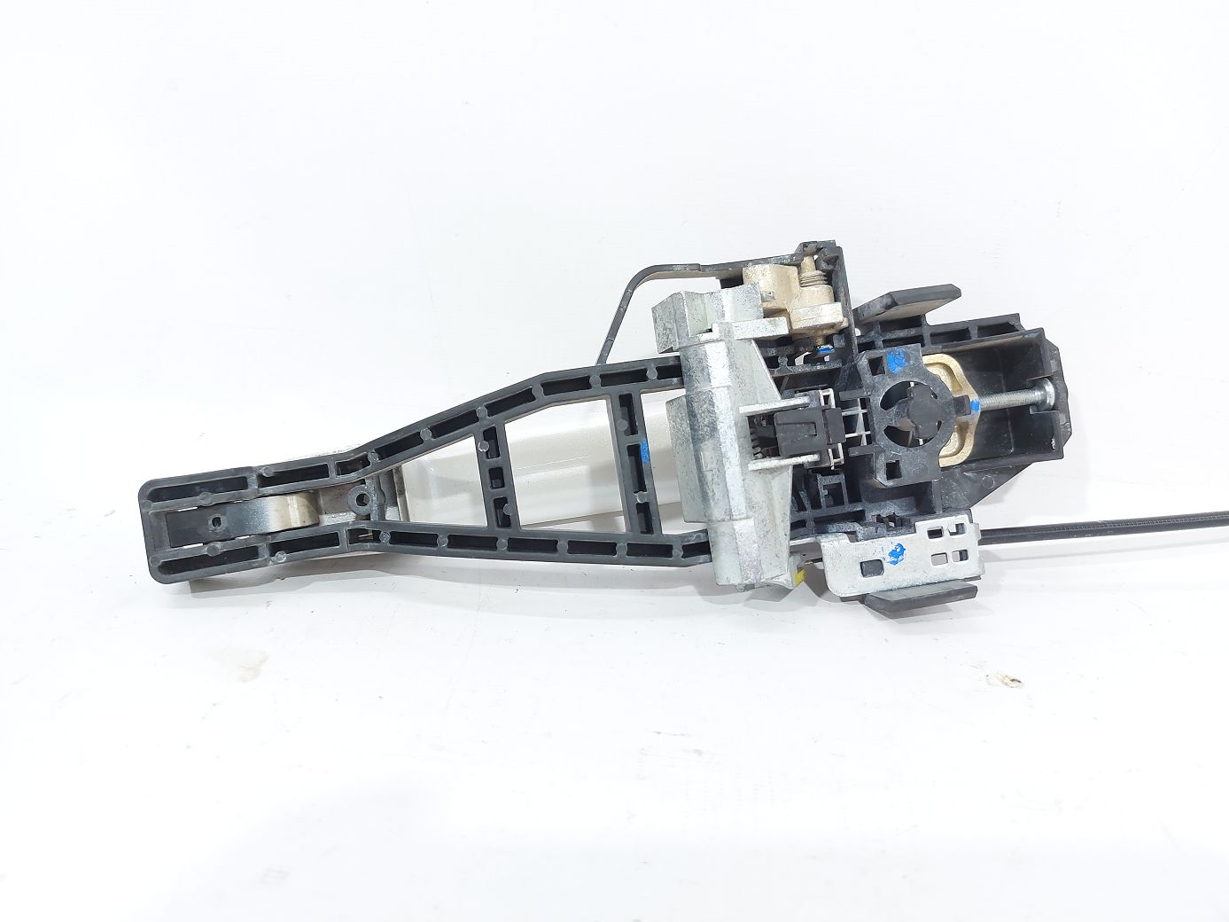 C-max Ручка двери задней левой наружная Ford C-Max 2013-2018 BM5Z5422404BAPTM Ford C-Max 3