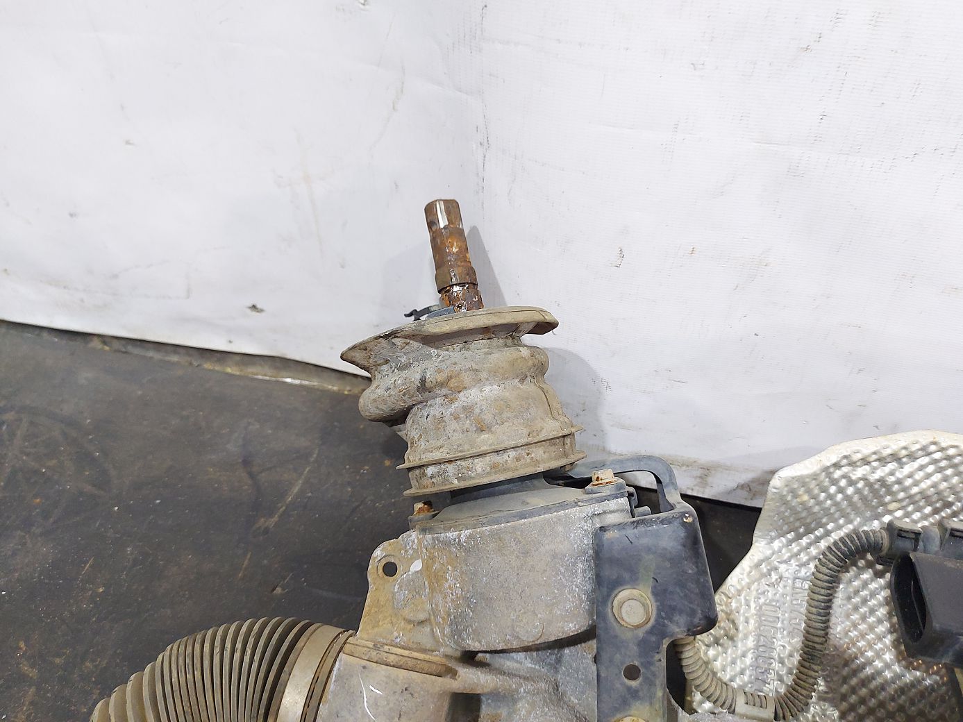 Regal Рейка рулевая Buick Regal 2014-2017 23242511 Buick Regal 4