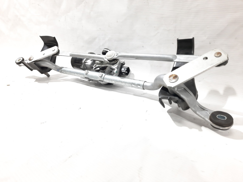 3 Механізм склоочисника Mazda 3 2014-2018 BHS267360A Mazda 3 13