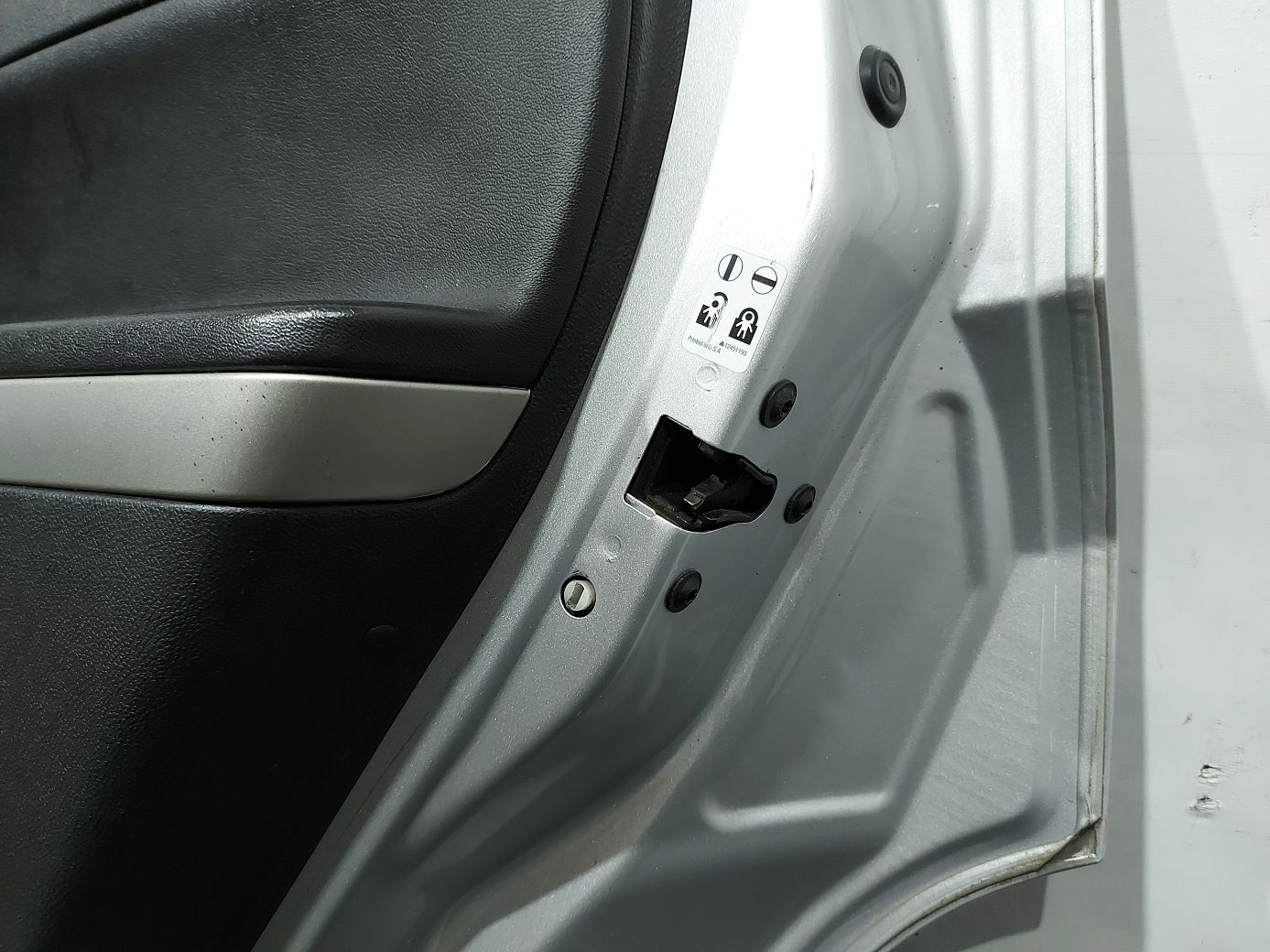 Hhr Дверь задняя правая Chevrolet HHR 2006-2011 20915592 Chevrolet HHR 8