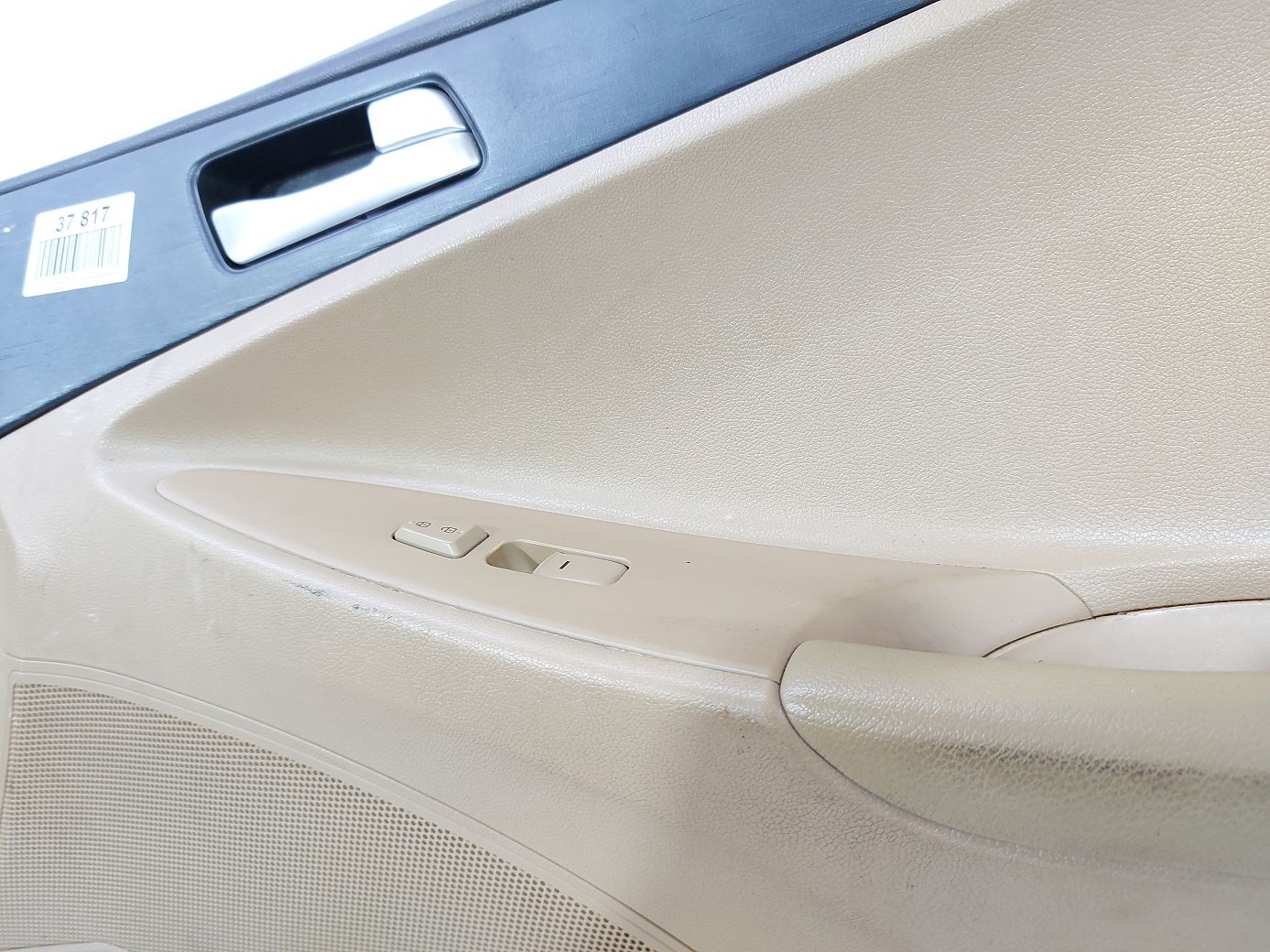Sonata Карта дверей передньої правої (беж. зі шкір. підлокітником) Hyundai Sonata 2011-2014 823023Q040YDA Hyundai Sonata 2 Sonata Карта дверей передньої правої (беж. зі шкір. підлокітником) Hyundai Sonata 2011-2014 823023Q040YDA Hyundai Sonata 2